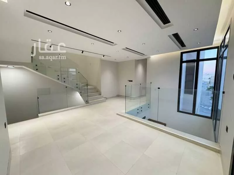 5 bedroom villa in Al Narjis 16