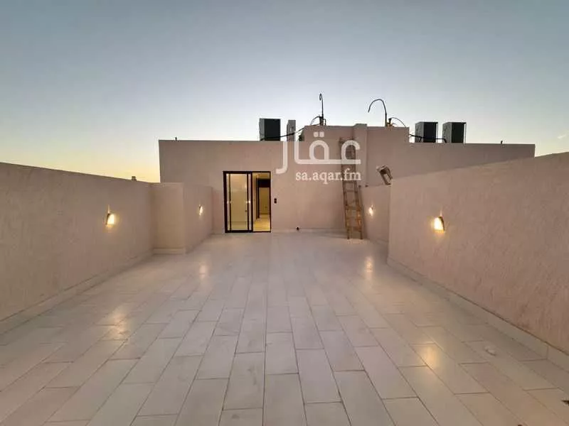 5 bedroom villa in Al Narjis 27