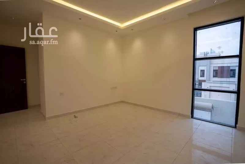 فيلا 4 غرف في الجنادرية 30