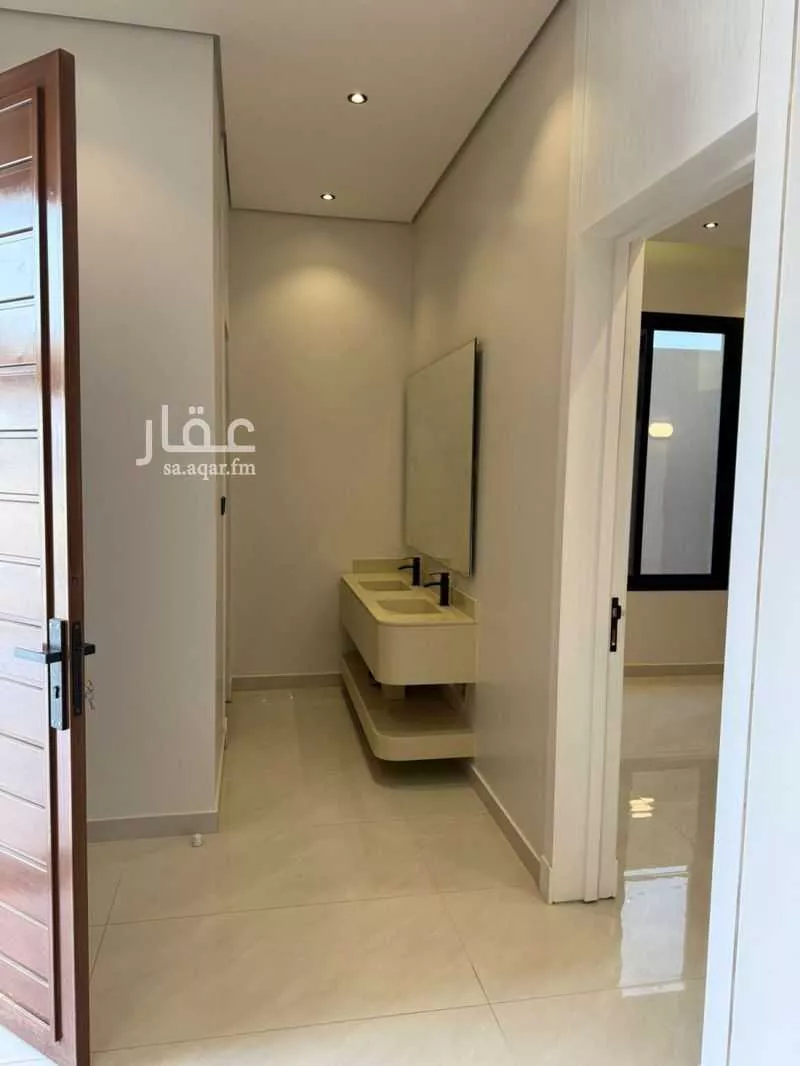 فيلا 6 غرف في الجنادرية 2