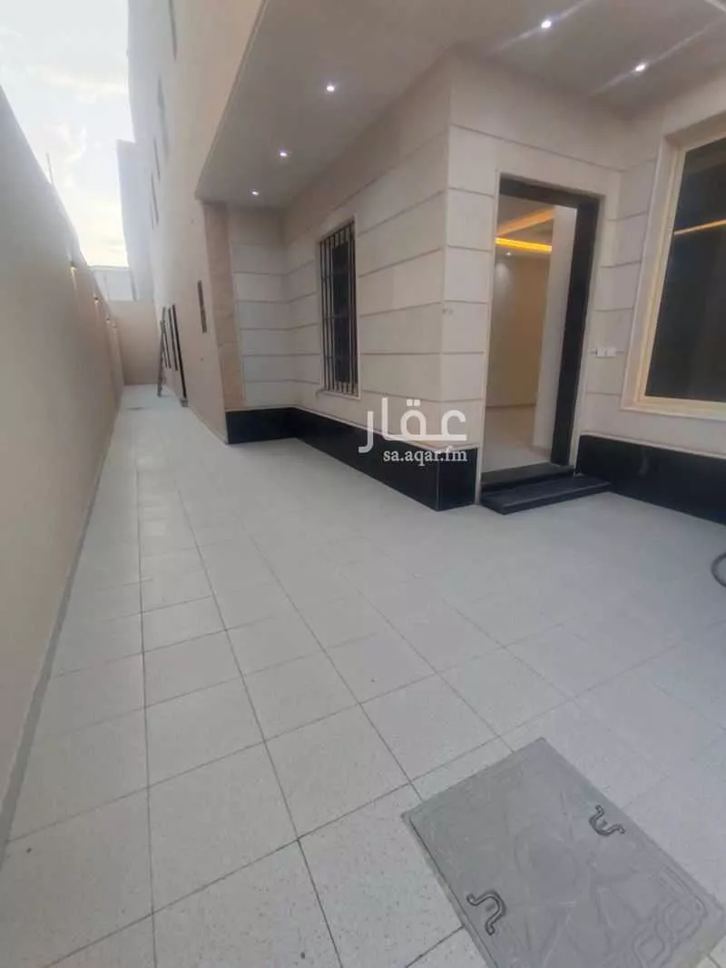 8 bedroom apartment in Al Janadriyah 6