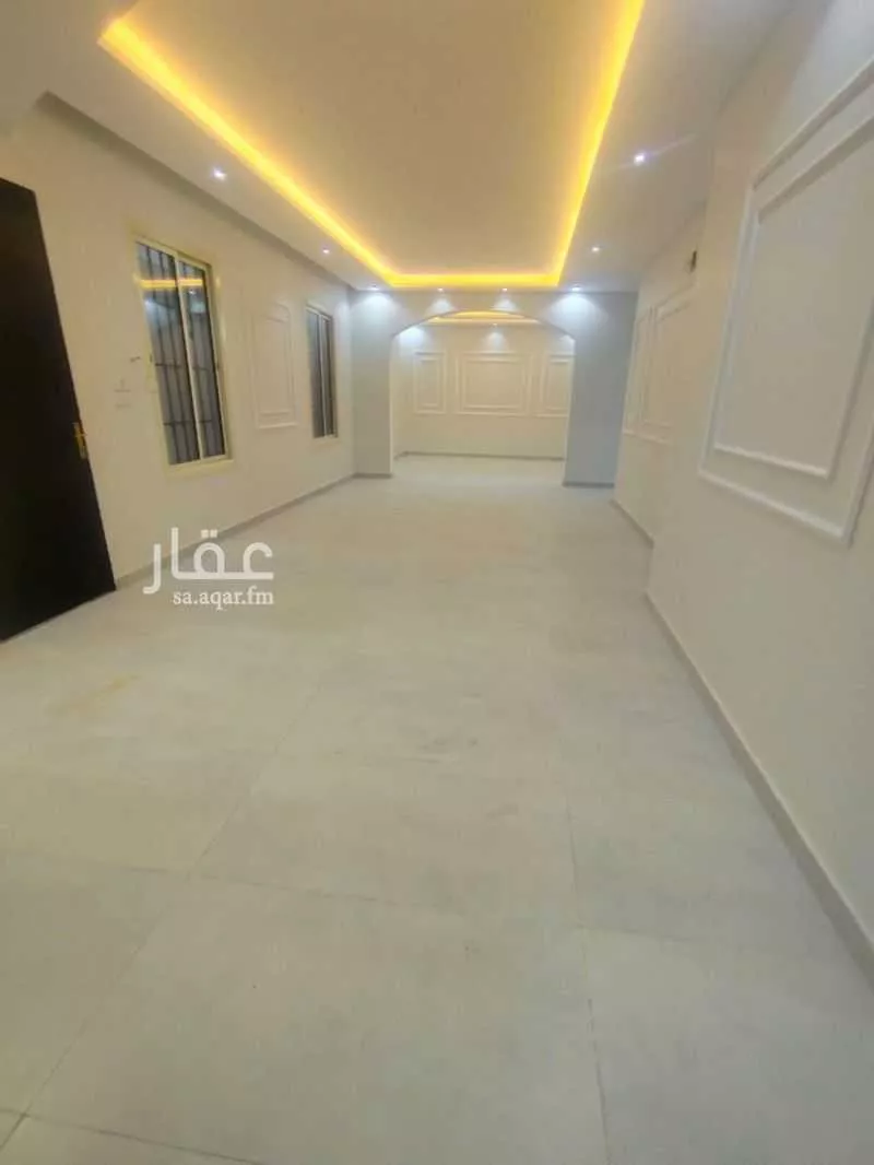 8 bedroom apartment in Al Janadriyah 7