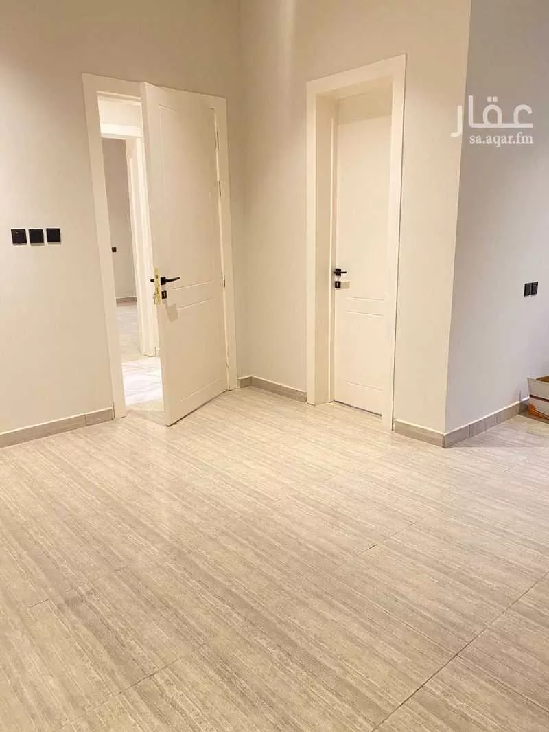 5 bedroom villa in Al Janadriyah 7