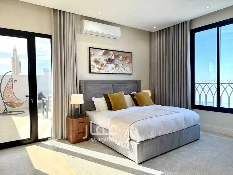 4 bedroom apartment in Al Yasmin 18