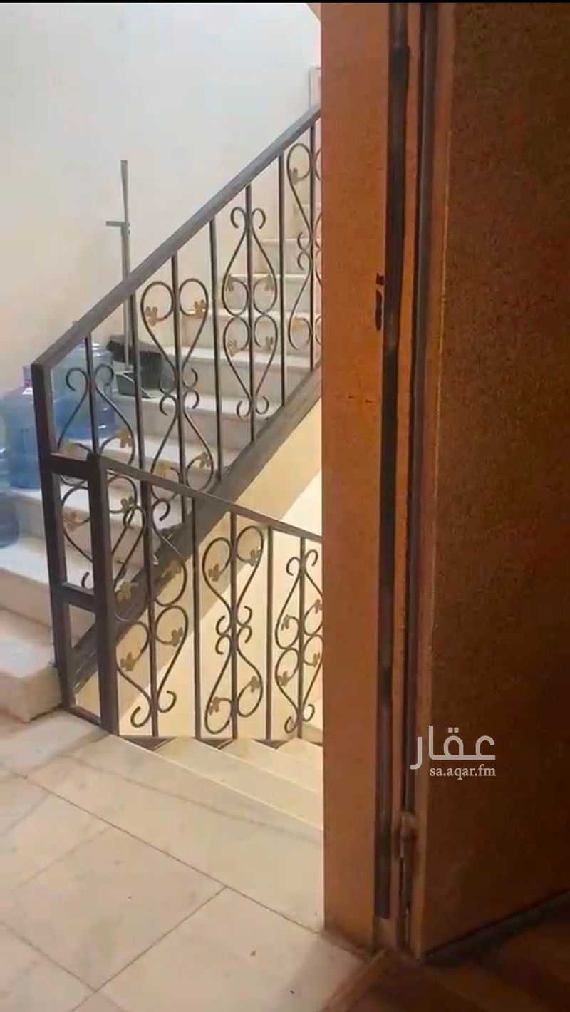 3 bedroom apartment in Ishbiliyah, Riyadh 4