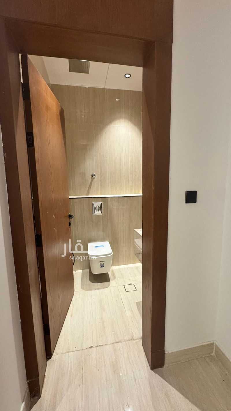 4 bedroom apartment in Al Mahdiyyah, Riyadh 8