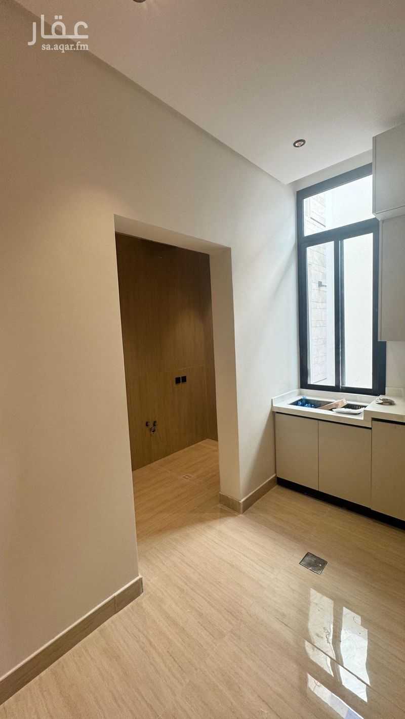 4 bedroom apartment in Al Mahdiyyah, Riyadh 3