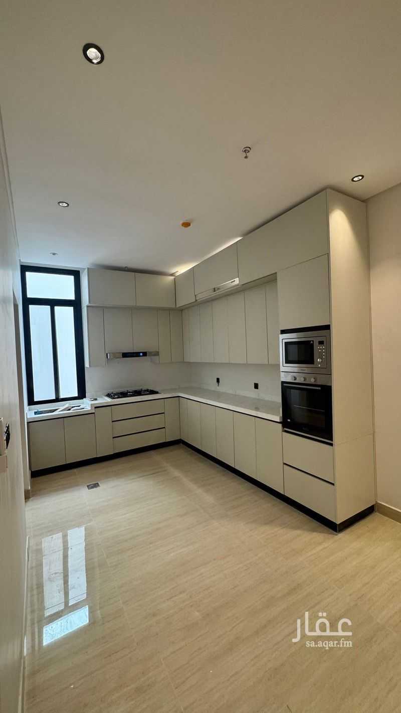 4 bedroom apartment in Al Mahdiyyah, Riyadh 7