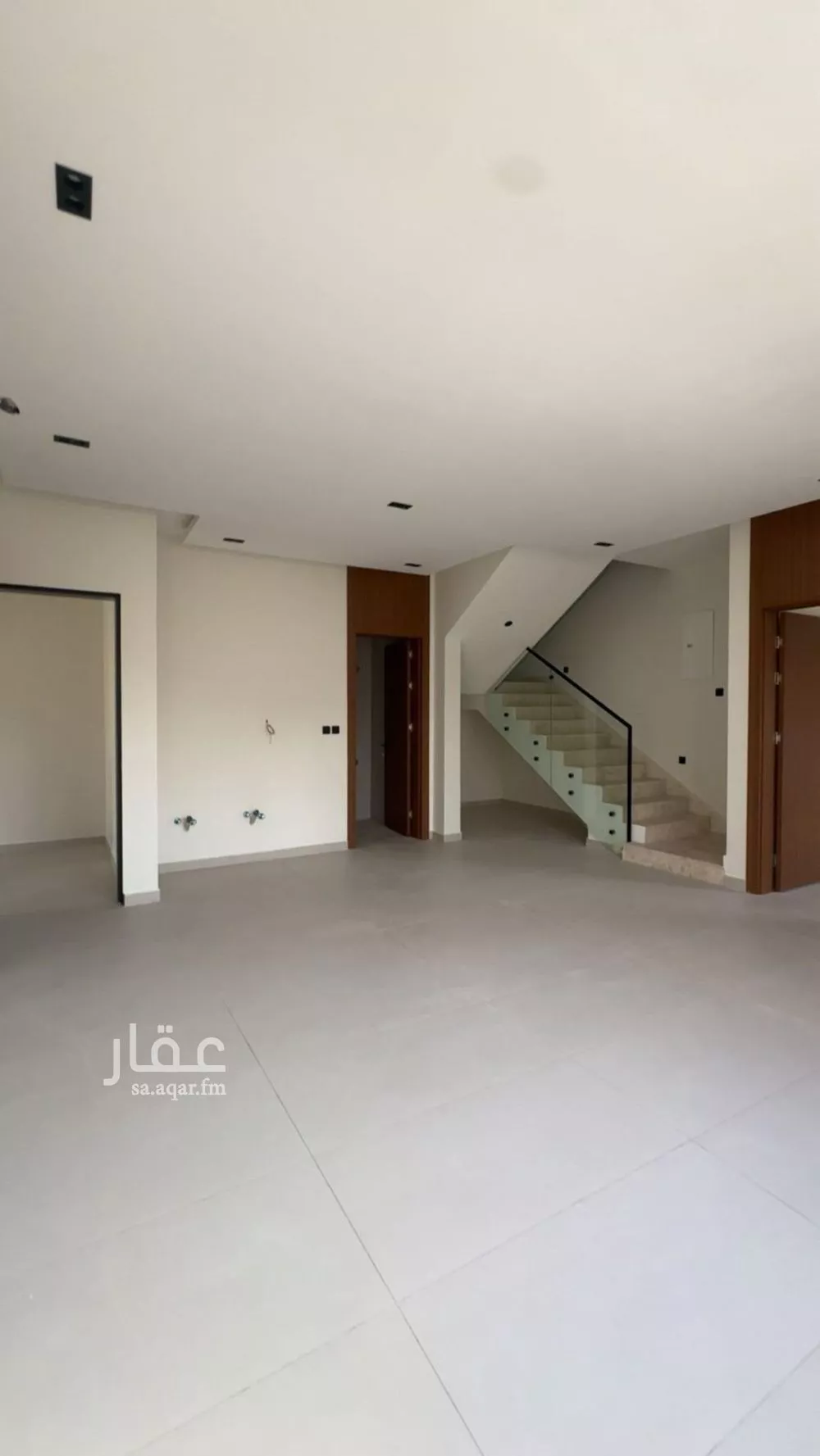 5 bedroom villa in Al Munsiyah 5