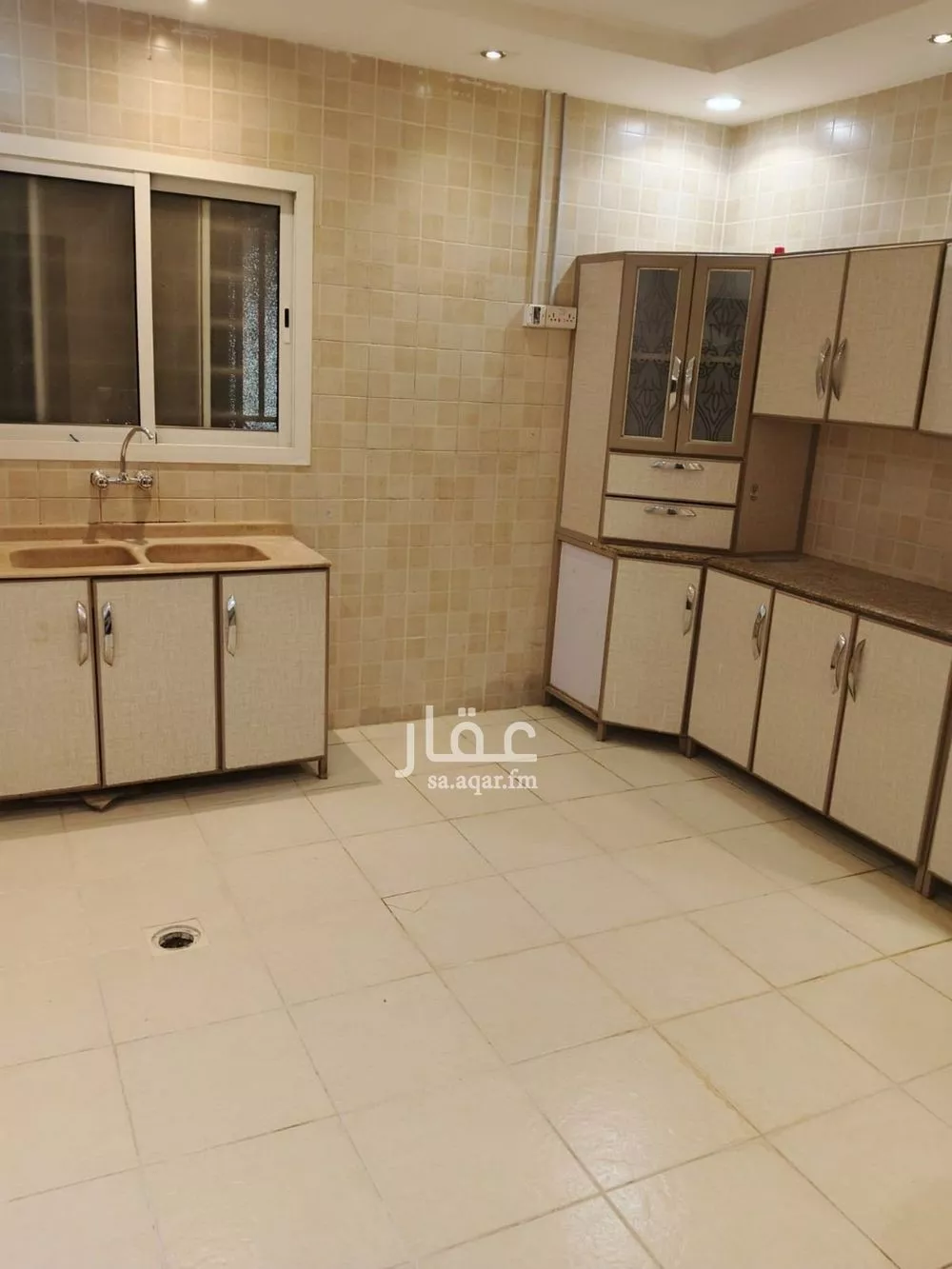 4 bedroom floor in Al Yasmin 5