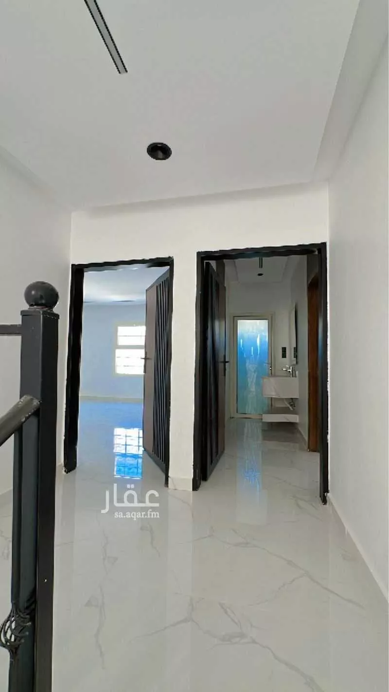 6 bedroom villa in Dhahrat Laban 14