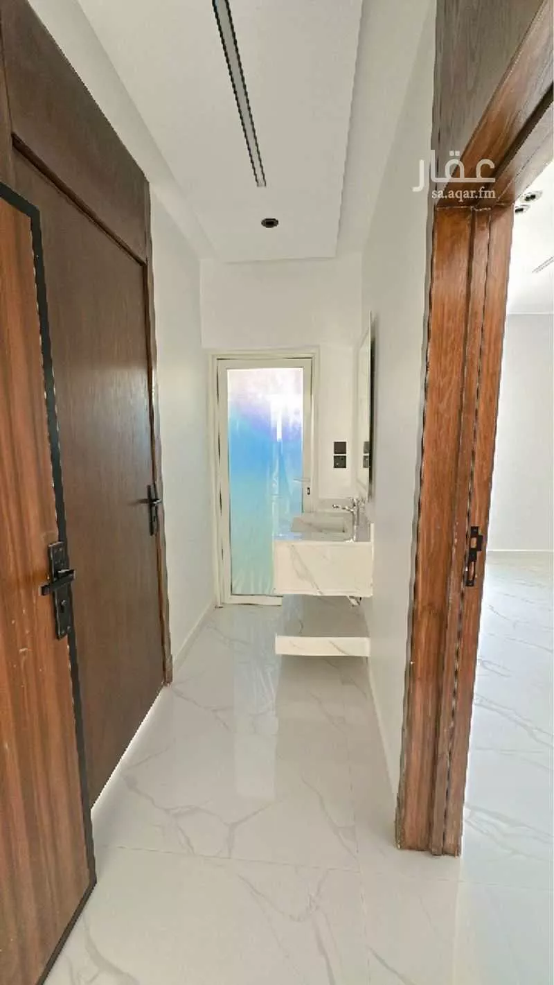 6 bedroom villa in Dhahrat Laban 15
