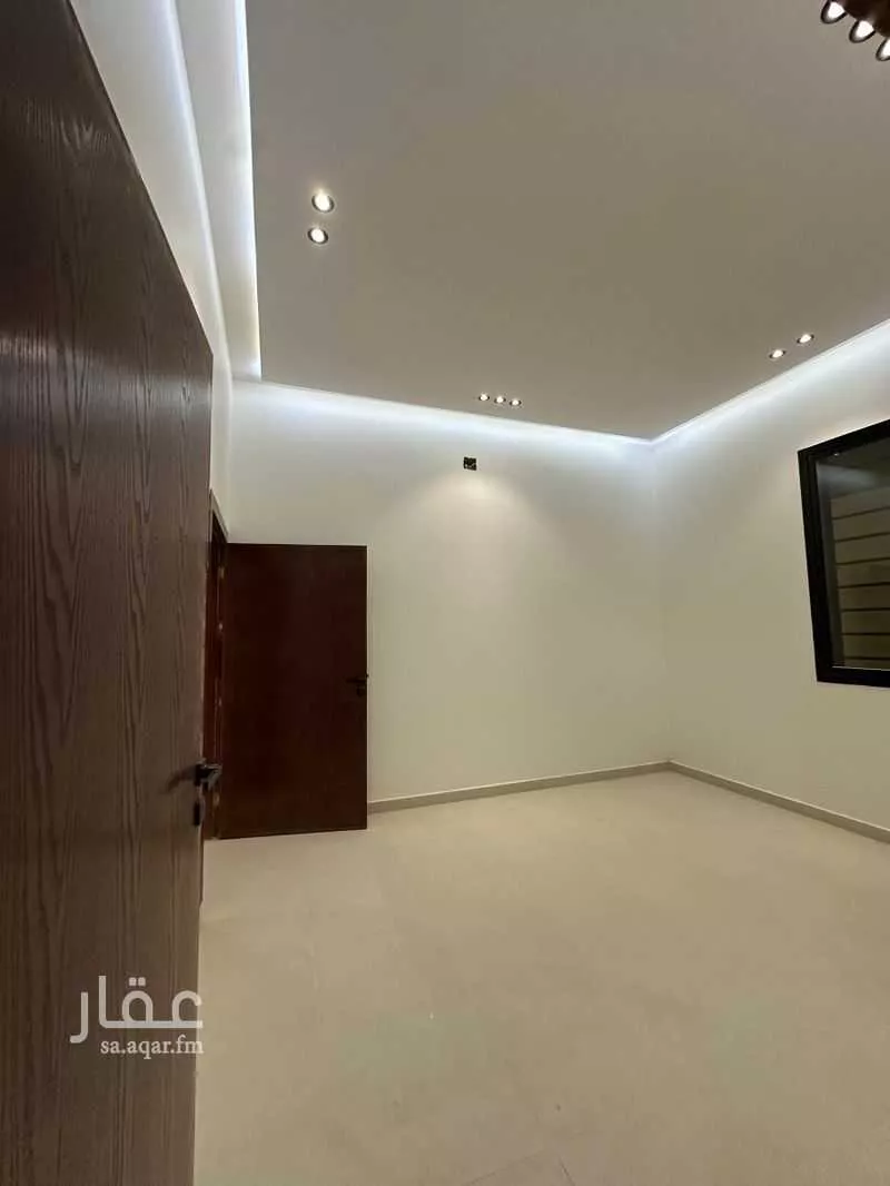 فيلا 5 غرف في الجنادرية 11