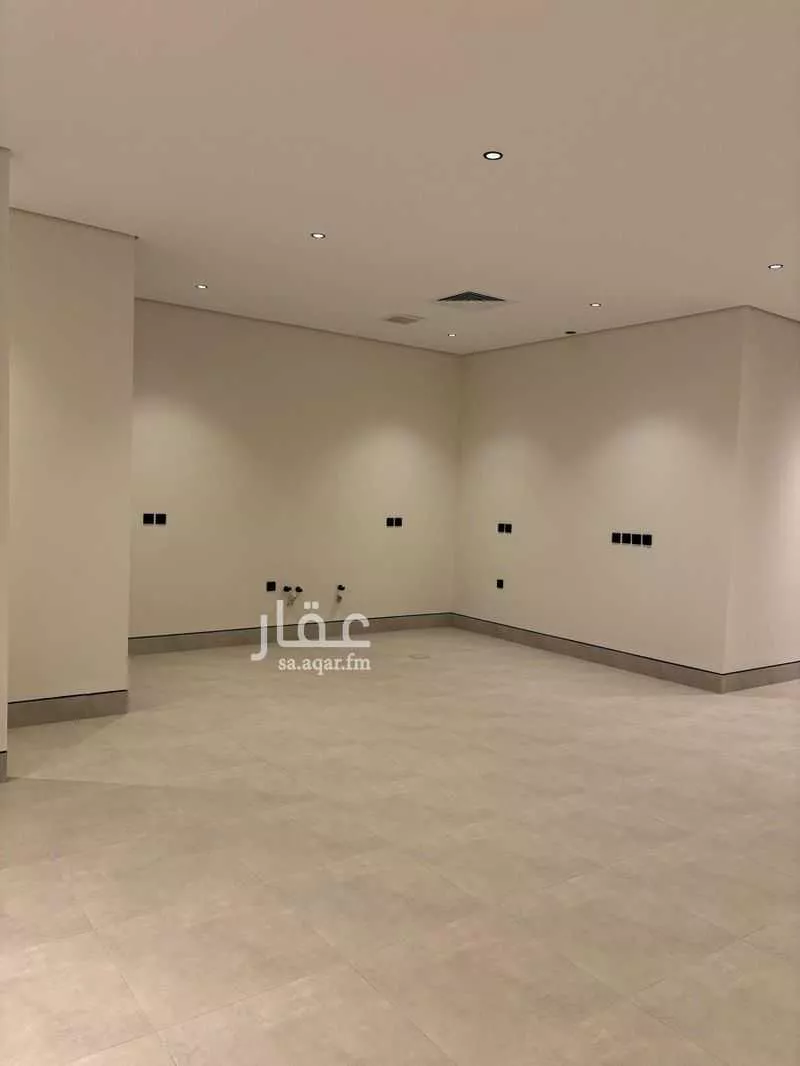 4 bedroom villa in Al Aridh 6