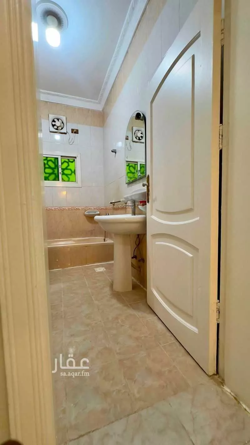 48 bedroom building in Madaen Al Fahd, Jeddah 15