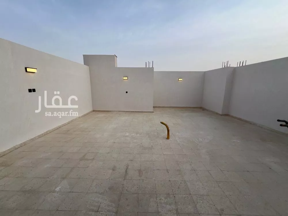 6 bedroom villa in Al Uraija Al Gharbiyah 11