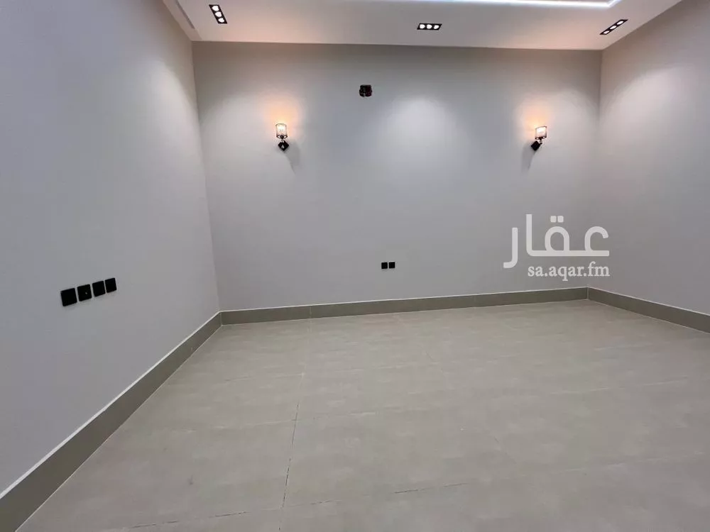6 bedroom villa in Al Uraija Al Gharbiyah 3