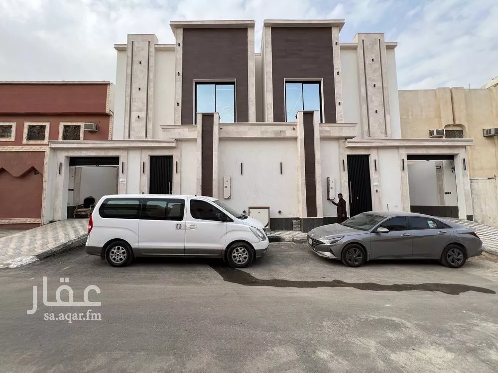 6 bedroom villa in Al Uraija Al Gharbiyah 7