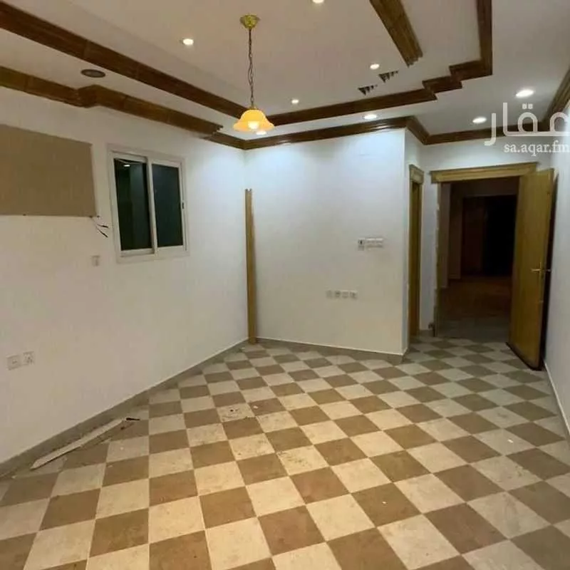 فيلا 6 غرف في العريجاء الغربية 4