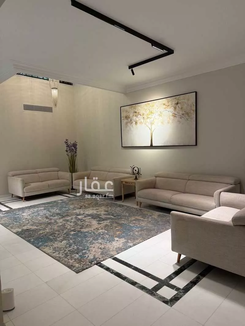 6 bedroom villa in Al Nakheel 15