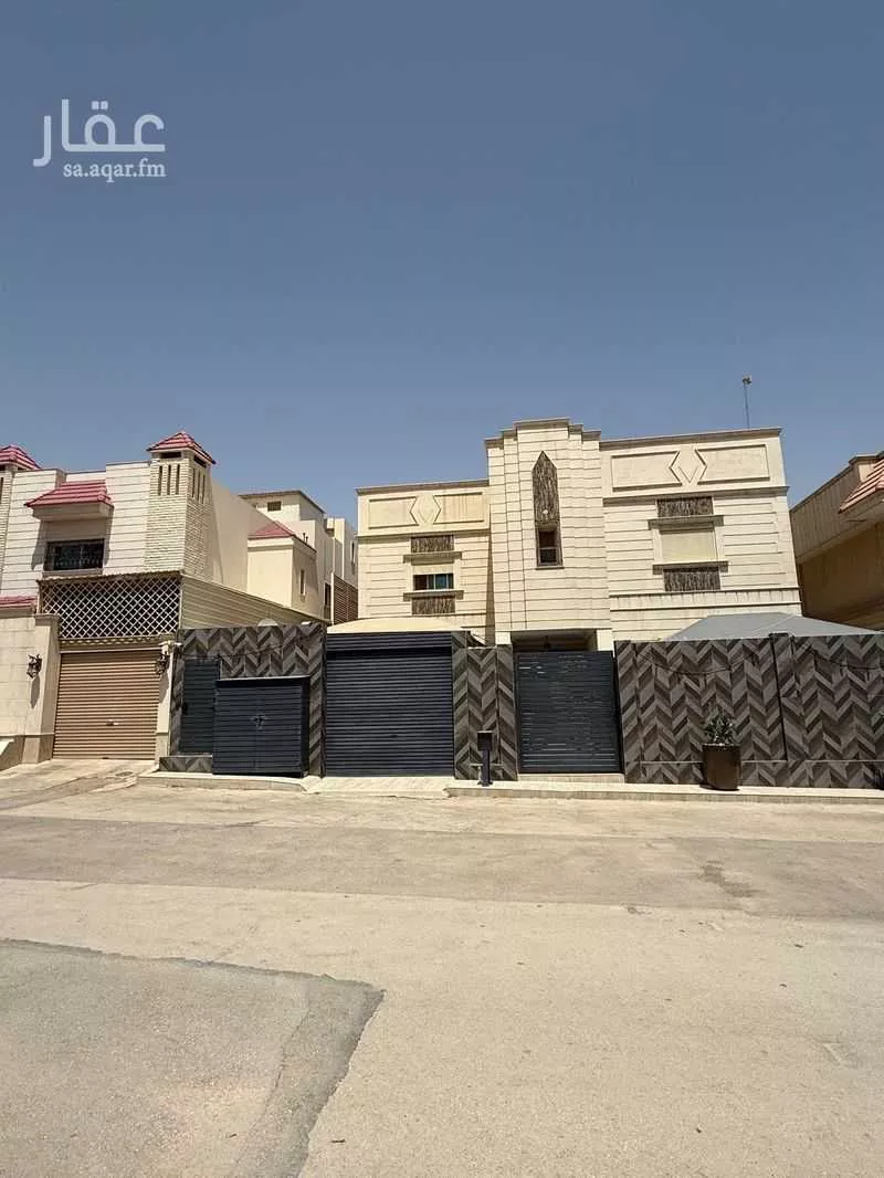 6 bedroom villa in Al Nakheel 3