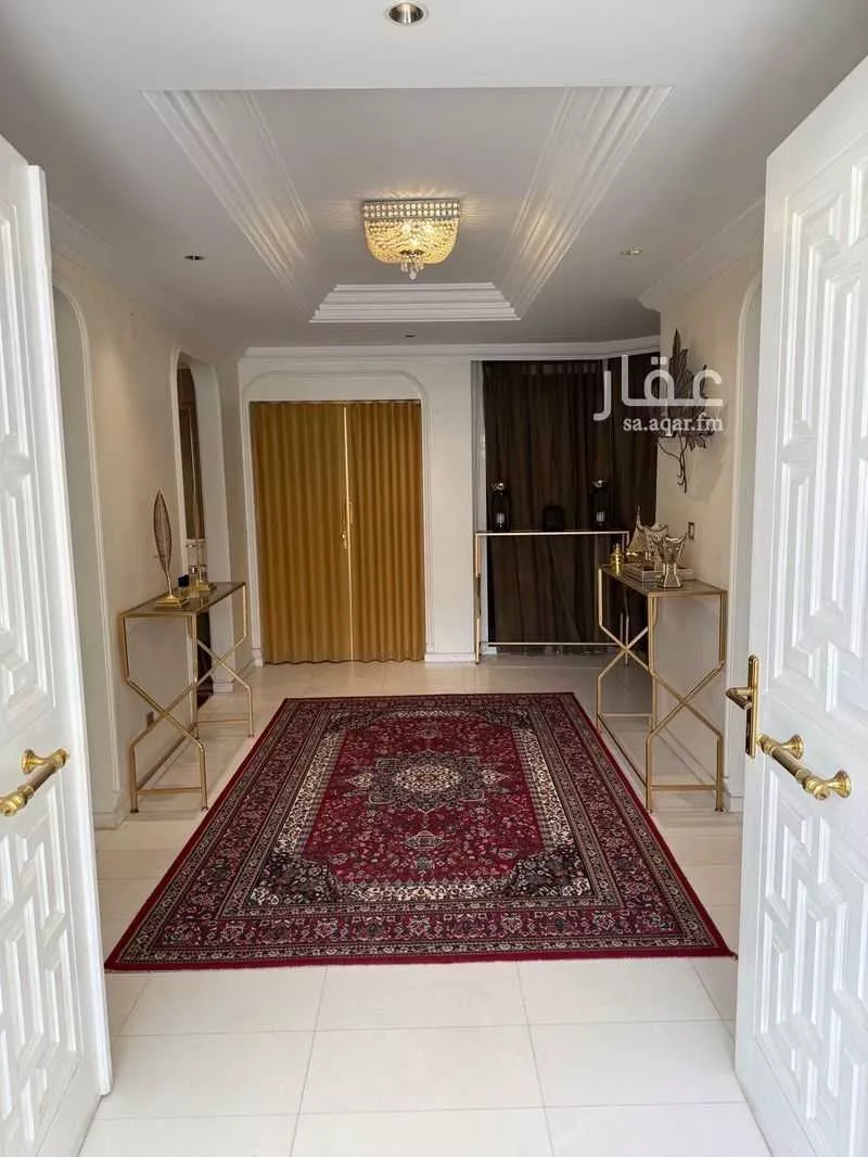 6 bedroom villa in Al Nakheel 7