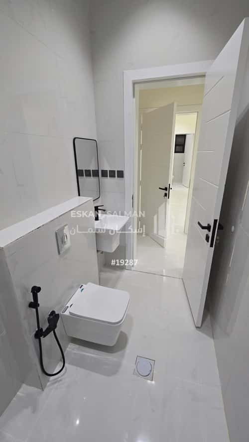 فيلا 14 غرف في المرجان 4