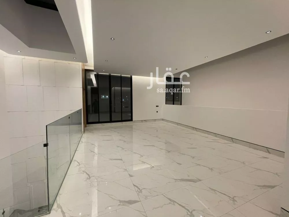 5 bedroom villa in Al Narjis 12
