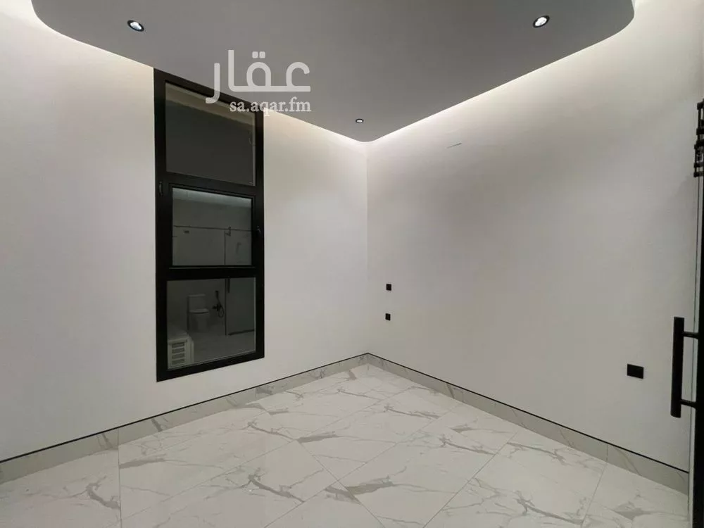 5 bedroom villa in Al Narjis 9