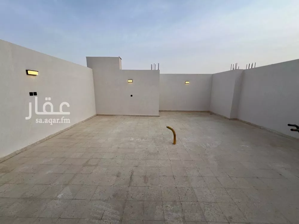 6 bedroom villa in Al Uraija Al Gharbiyah 12