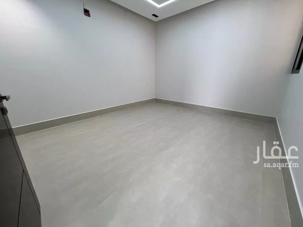 6 bedroom villa in Al Uraija Al Gharbiyah 13