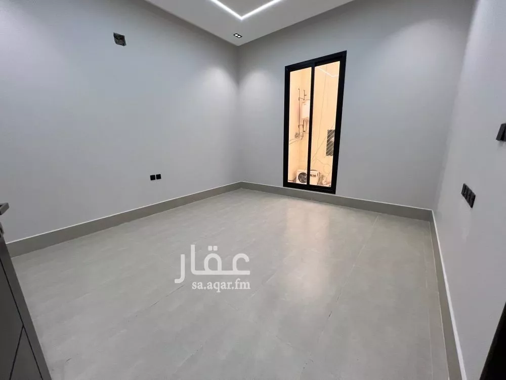 6 bedroom villa in Al Uraija Al Gharbiyah 16