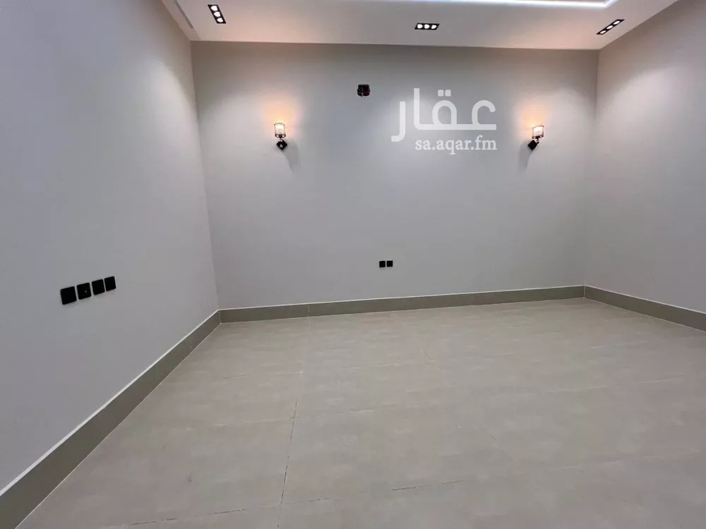 6 bedroom villa in Al Uraija Al Gharbiyah 6
