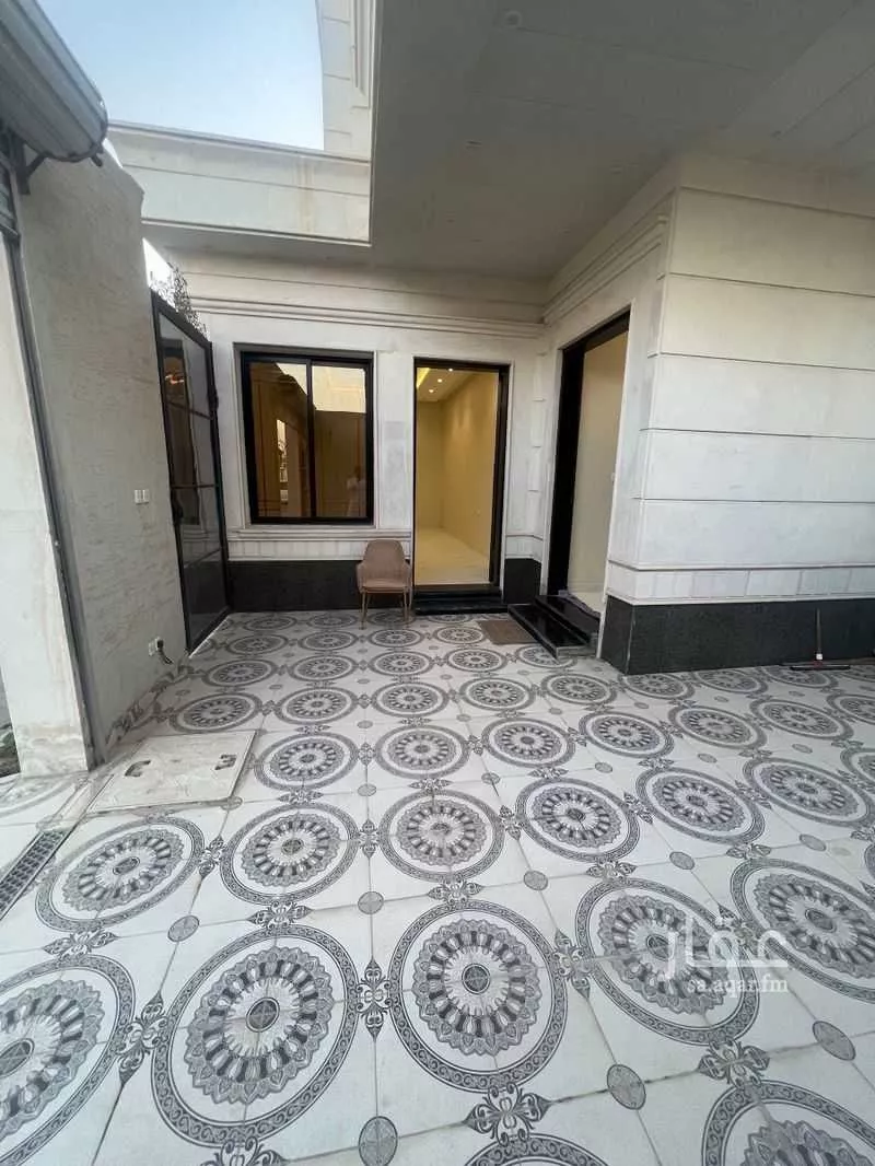 6 bedroom apartment in Al Rimal 5