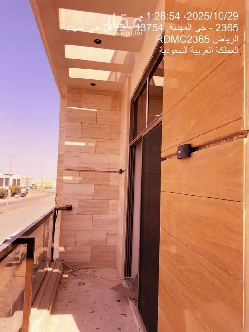 5 bedroom villa in Al Mahdiyyah 2