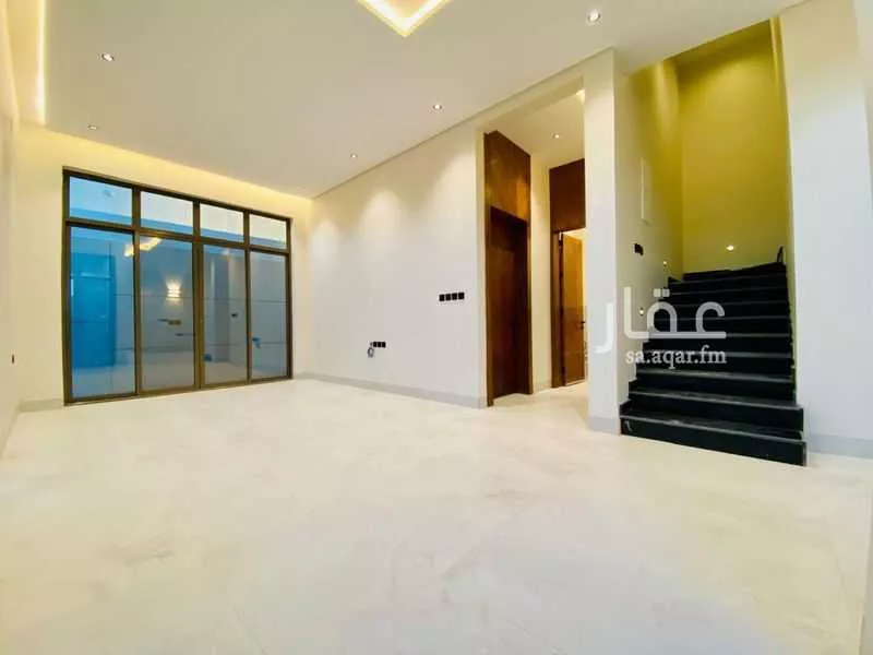 5 bedroom villa in Al Mahdiyyah 13