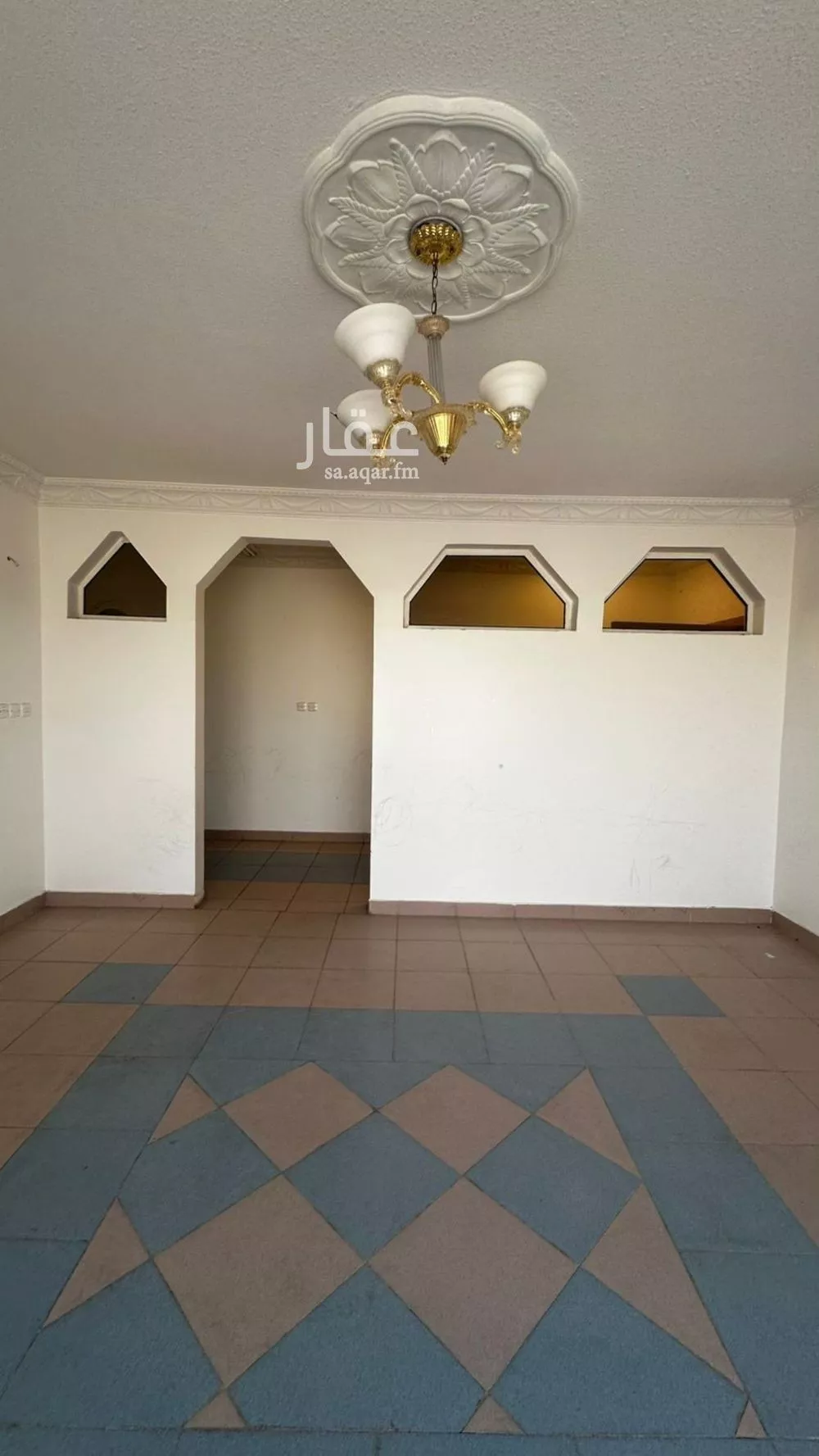 3 bedroom floor in Al Munsiyah 11