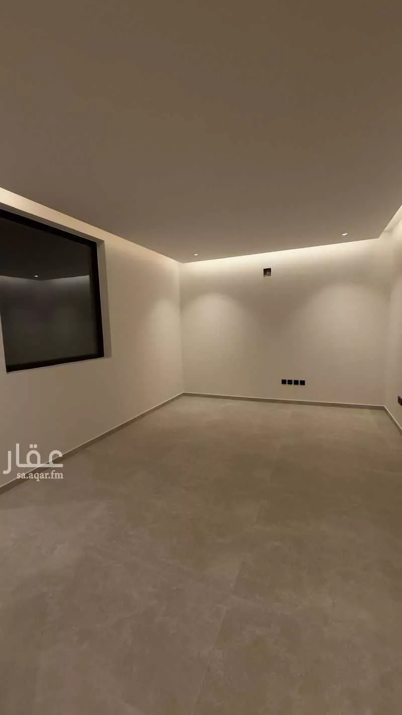4 bedroom villa in Al Narjis 18