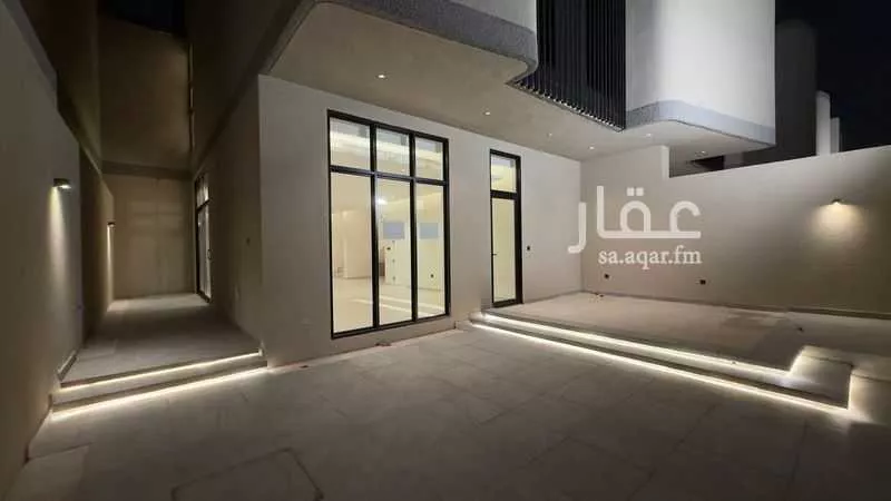4 bedroom villa in Al Narjis 8