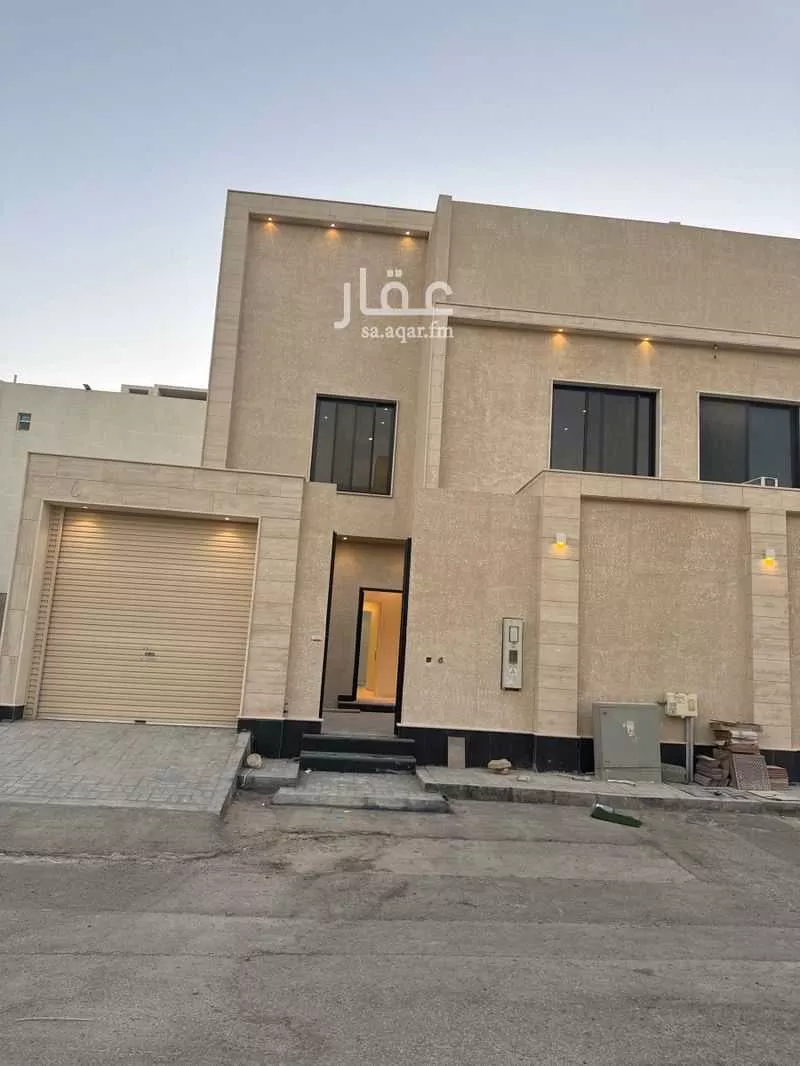 7 bedroom villa in Al Aridh 4