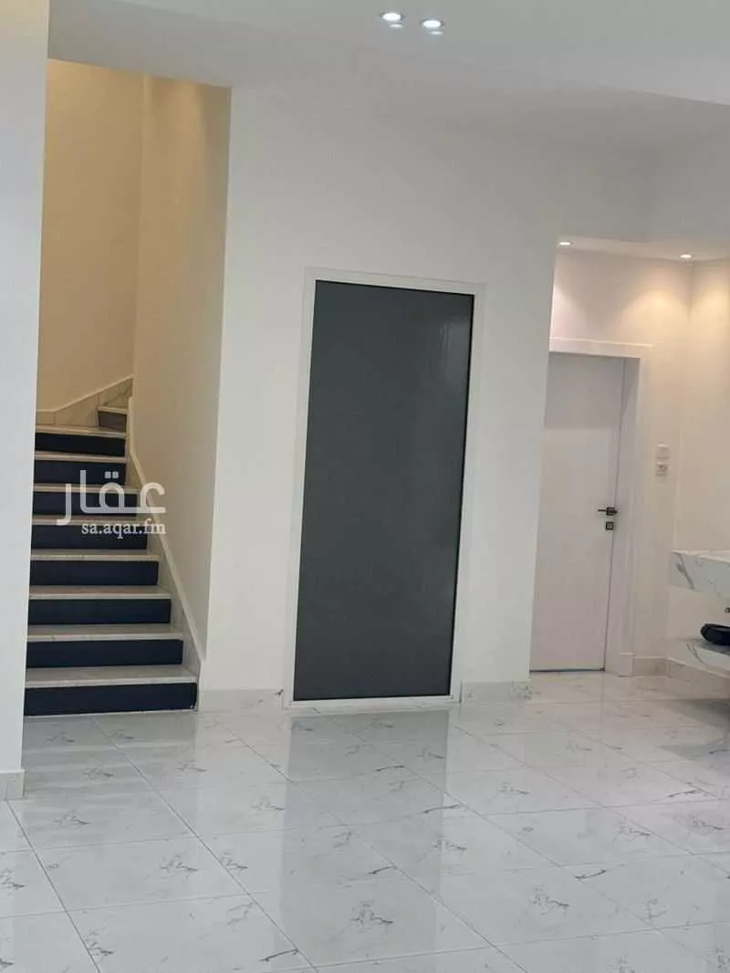 7 bedroom villa in Al Aridh 8