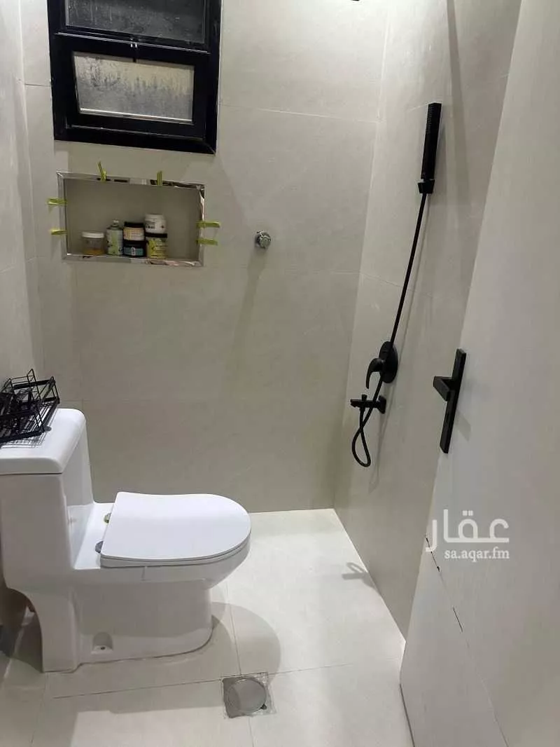 فيلا 7 غرف في المونسية 6