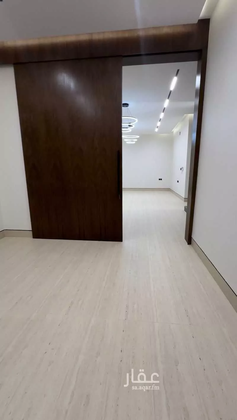 9 bedroom villa in Ash Sharq 3