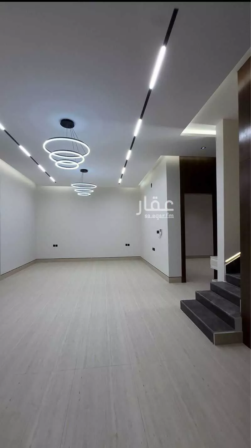 9 bedroom villa in Ash Sharq 5