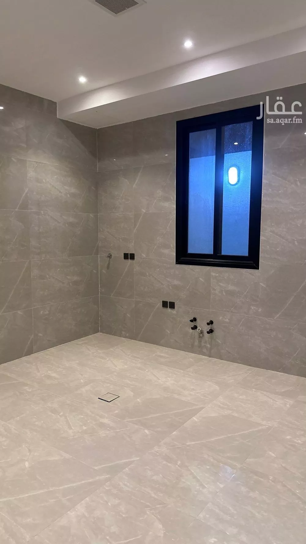 5 bedroom apartment in Al Janadriyah 13