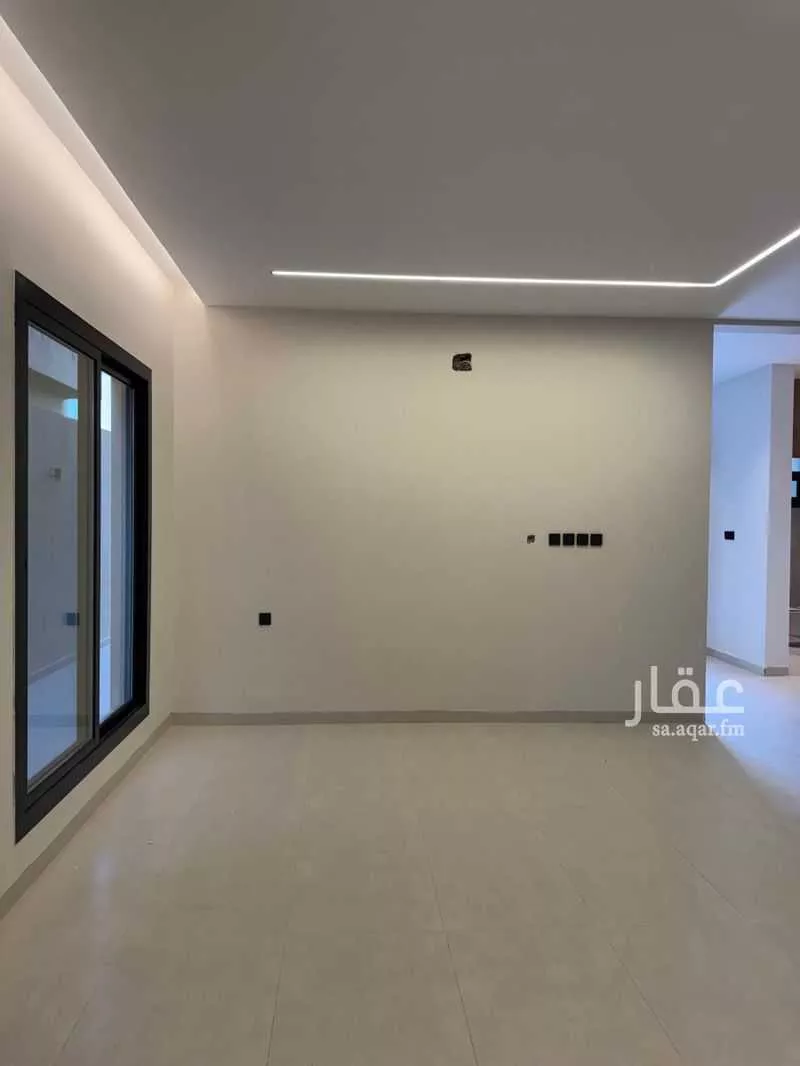 فيلا 4 غرف في العارض 13