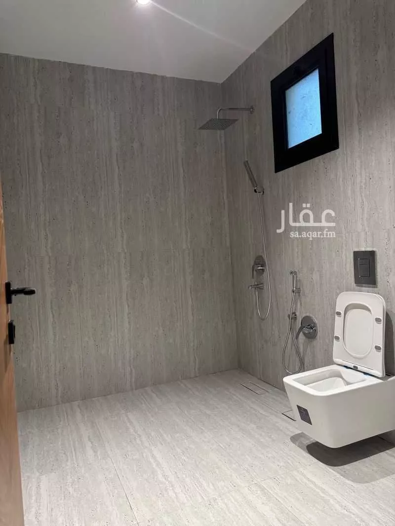 فيلا 4 غرف في العارض 16