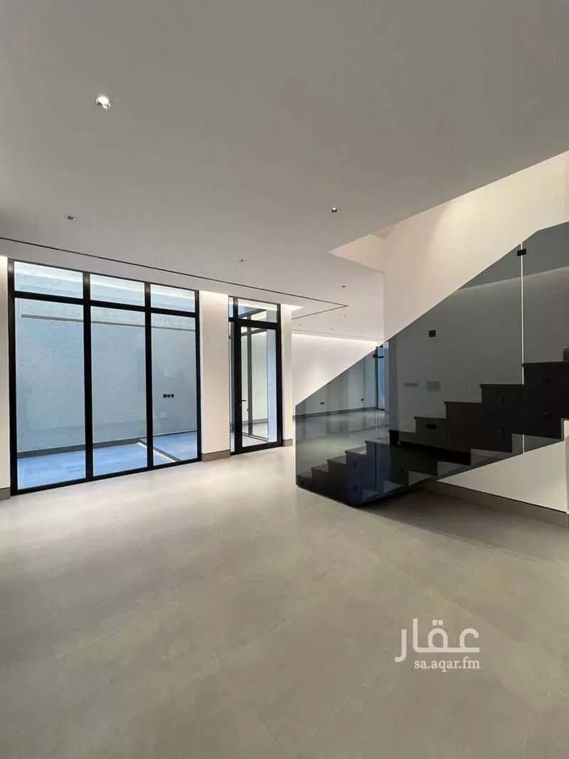 فيلا 4 غرف في العارض 10