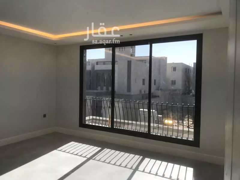 فيلا 7 غرف في الرمال 11