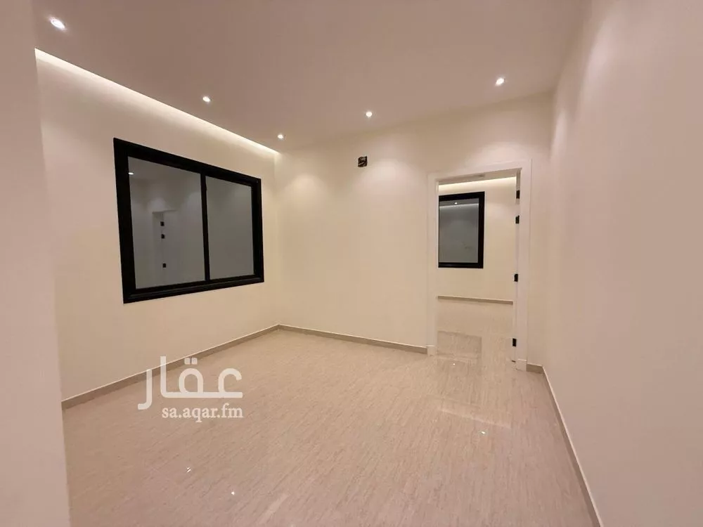 3 bedroom villa in Al Zahrah, Riyadh 24